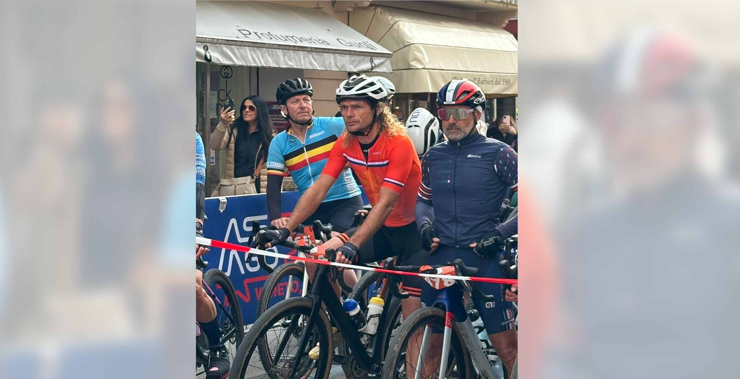 Net geen podium voor Tino Haakman op het EK Gravel