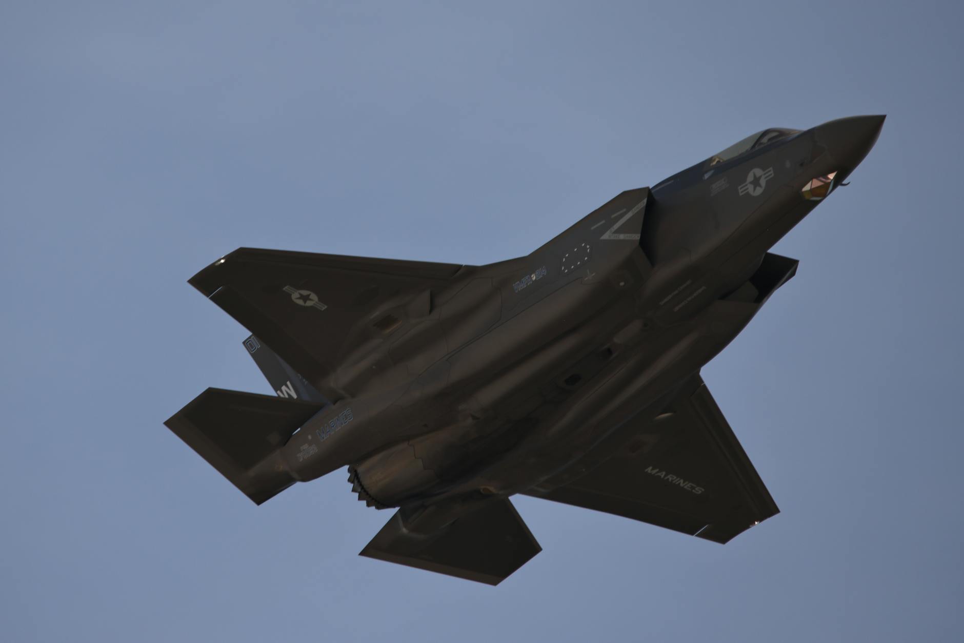 Bulderende F35’s over Enkhuizen?